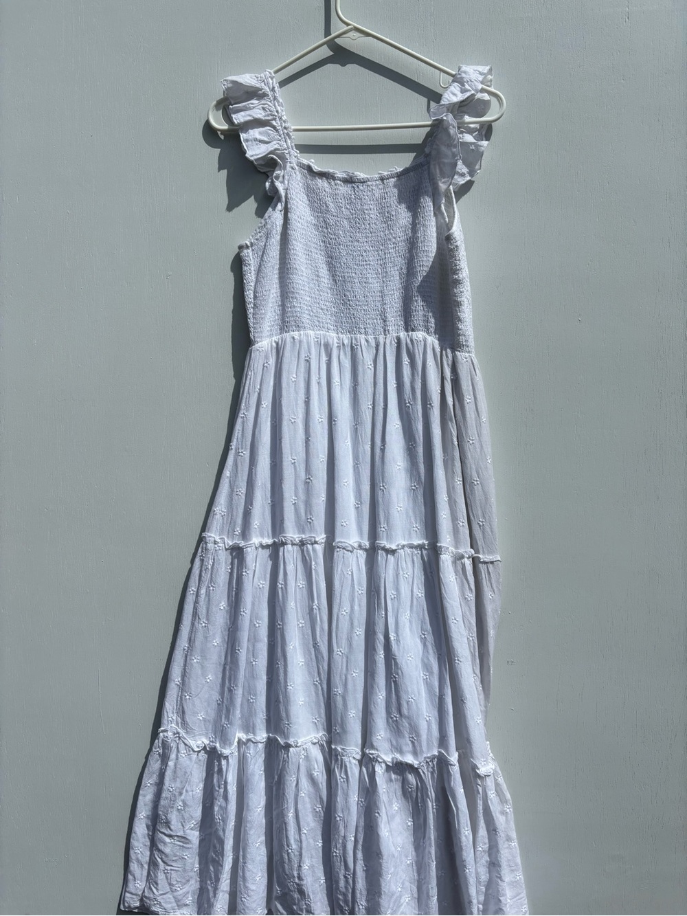 Old Navy White Smocked Ruffle Tiered Maxi Dress NWT Women’s Cottagecore Sundress - Picture 6 of 9